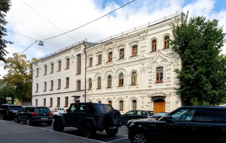 Льва Толстого улица 7