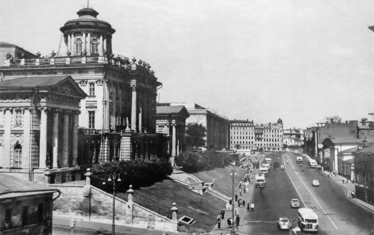 Моховая улица 0