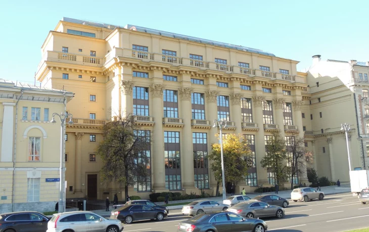 Моховая улица 4