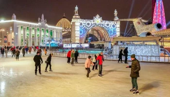 Москвичам рассказали, к каким зимним развлечениям можно присоединиться в городе