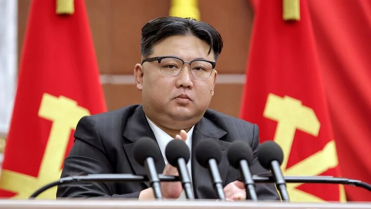 Ким Чен Ын выразил соболезнования премьеру Японии в связи с землетрясением – СМИ