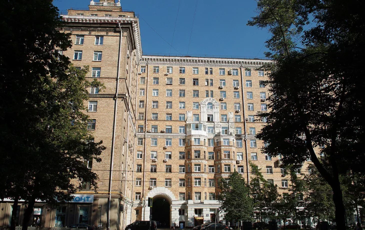 Автозаводская улица 1