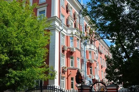 Трехпрудный переулок 4