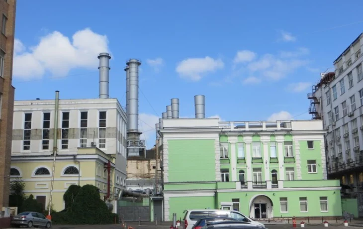 Раушская набережная 1