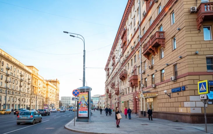 Садовая-Черногрязская улица 1