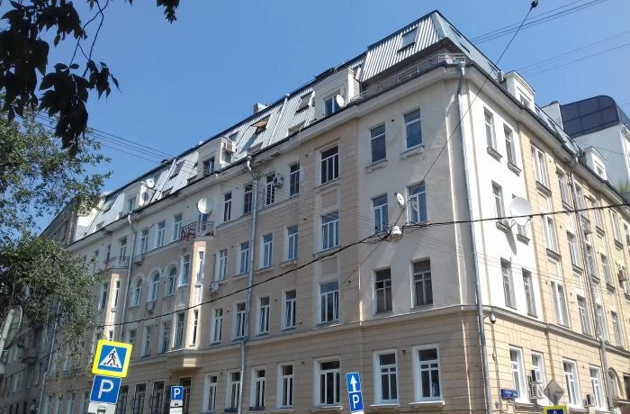 Бурденко улица 3