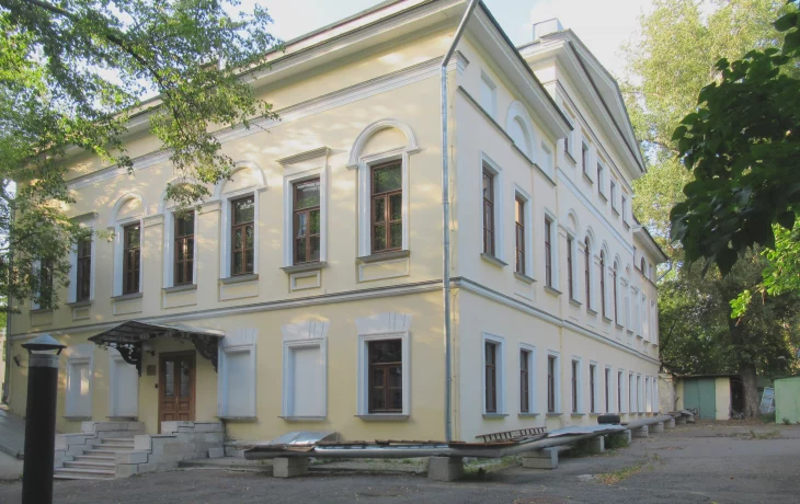 Шелапутинский переулок 1