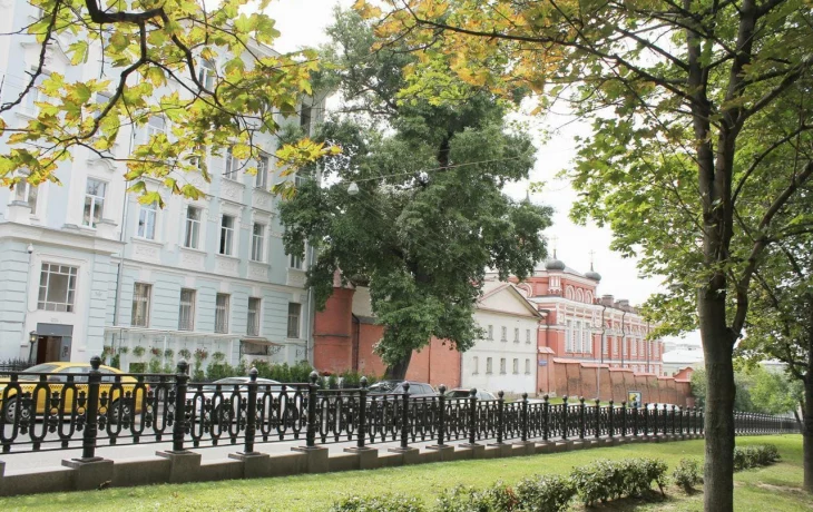 Рождественский бульвар 1