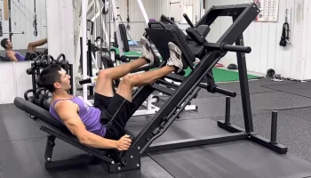 Гакк-машина против свободного приседа: исследование в Journal of Strength and Conditioning Research Гакк-машина против свободного приседа: исследование в Journal of Strength and Conditioning Research