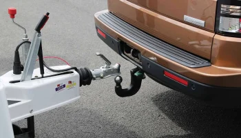 Оригинальный фаркоп или аналог - чем отличаются конструкции и материалы Оригинальный фаркоп или аналог - чем отличаются конструкции и материалы