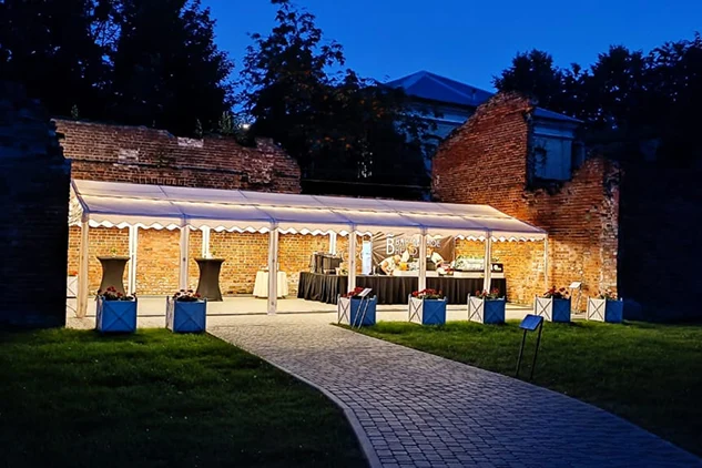 Шатры под ключ в Москве: универсальное решение для бизнеса и мероприятий Шатры под ключ в Москве: универсальное решение для бизнеса и мероприятий