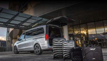 Как организовать трансфер в Пулково: почему выгоднее заказать микроавтобус с водителем