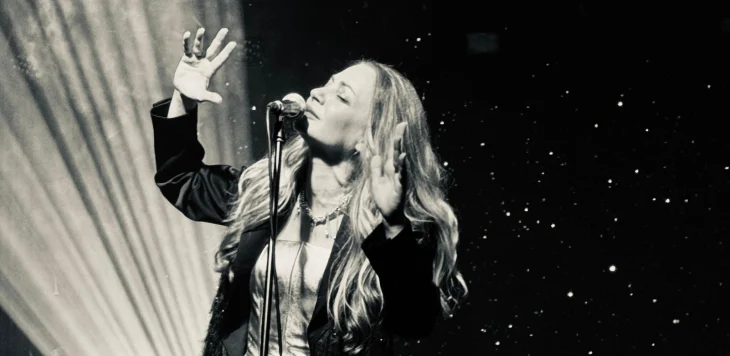 Roshina - это творческая смелость на устойчивой классической базе. Интервью с Натальей Рощиной. Roshina - это творческая смелость на устойчивой классической базе. Интервью с Натальей Рощиной.