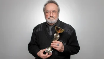 Писатель Георгий Бурцев рассказал о пути в большую литературу, русской классике и труде писателя