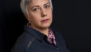 Мать погибшего поэта из Донбасса рассказала о его последнем стихотворении «Мы не сдаёмся» Мать погибшего поэта из Донбасса рассказала о его последнем стихотворении «Мы не сдаёмся»